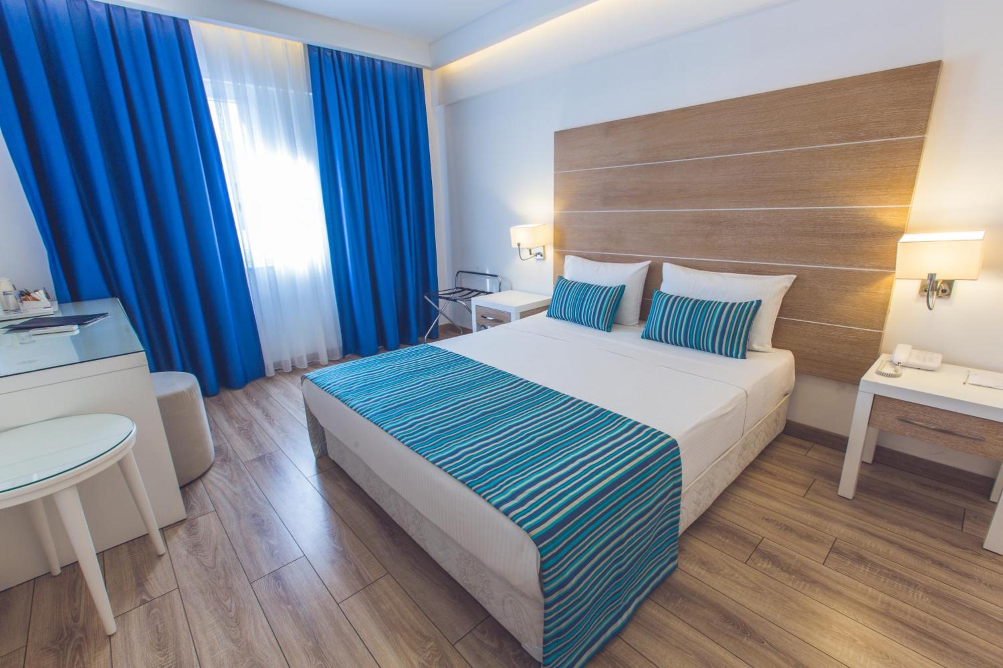 Garcia Resort & Spa Oludeniz Exterior photo A bedroom in a hotel