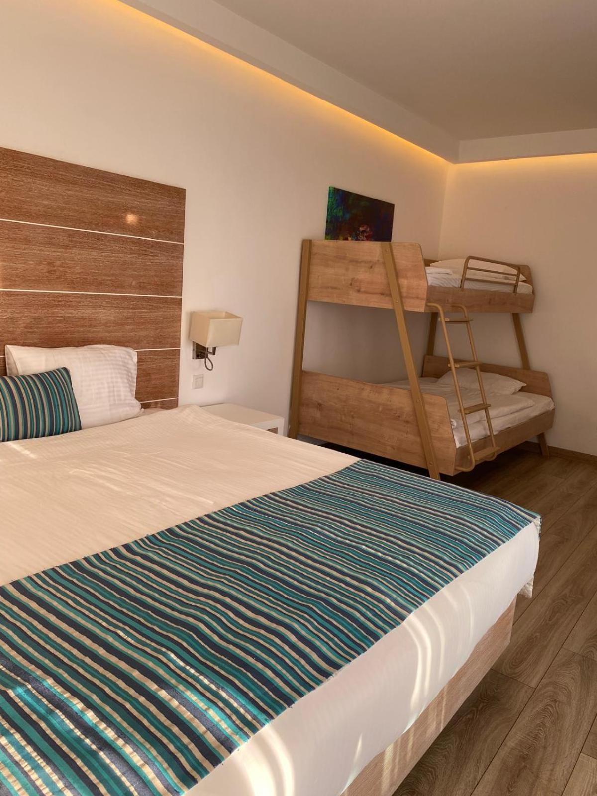 Garcia Resort & Spa Oludeniz Exterior photo Family room